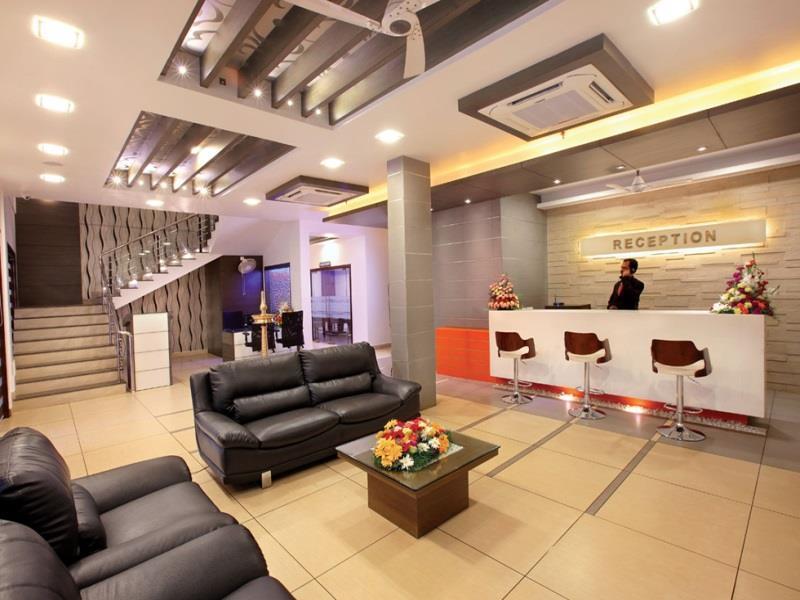 Hotel Aswathy Kodungallur Екстер'єр фото
