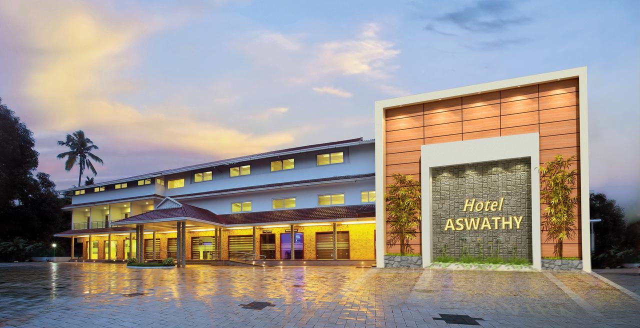 Hotel Aswathy Kodungallur Екстер'єр фото