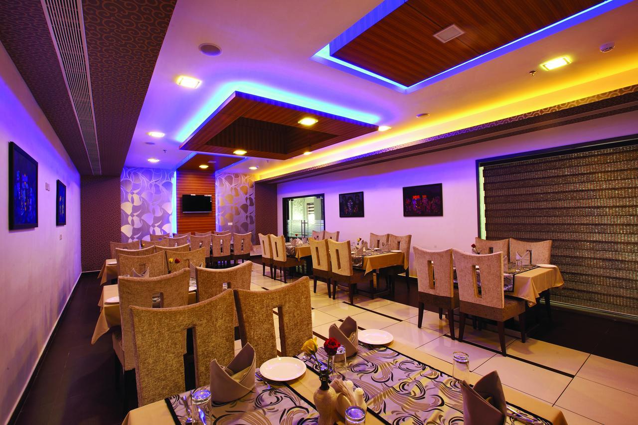 Hotel Aswathy Kodungallur Екстер'єр фото